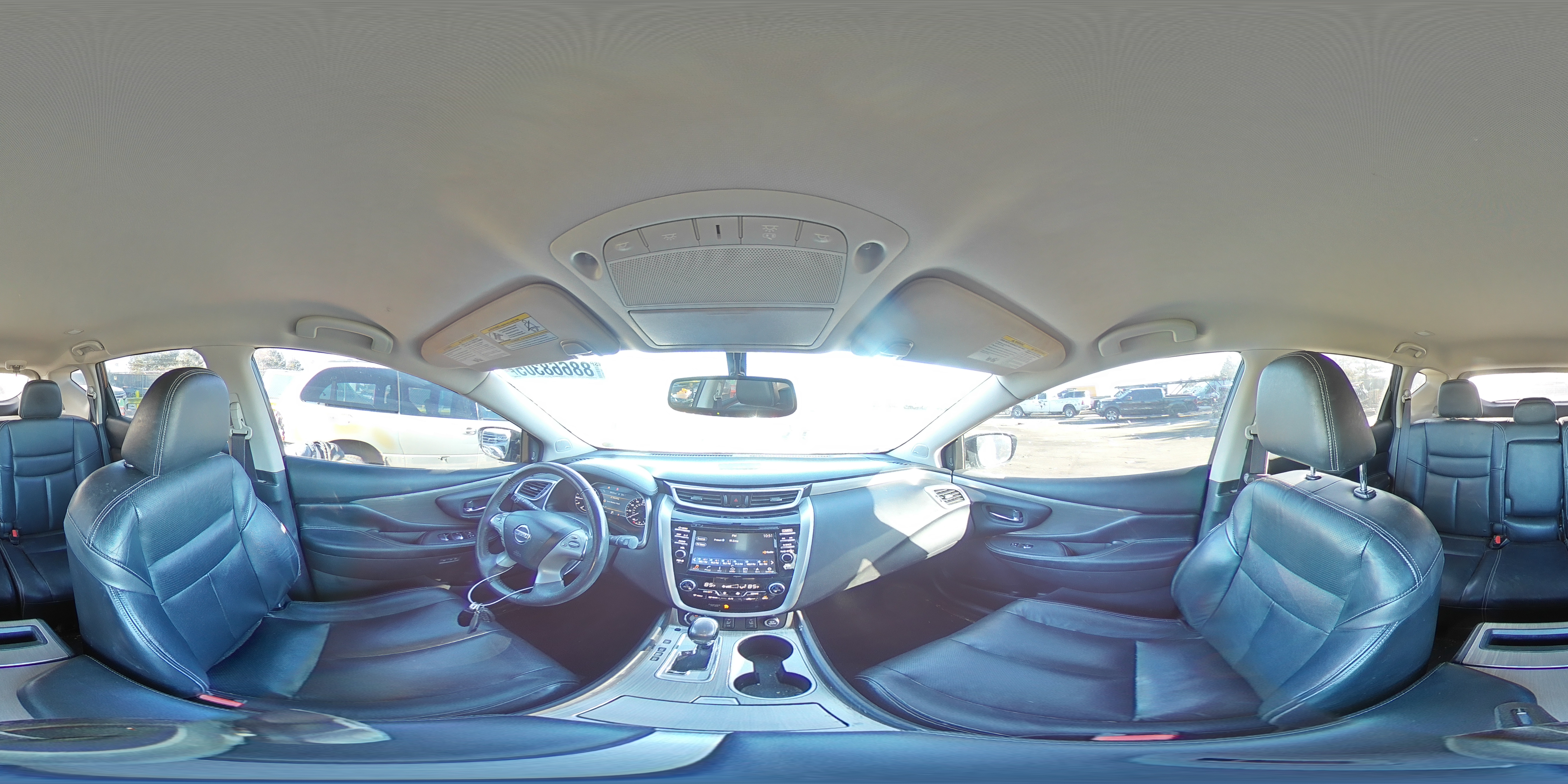 2015 Nissan Murano - Image 14