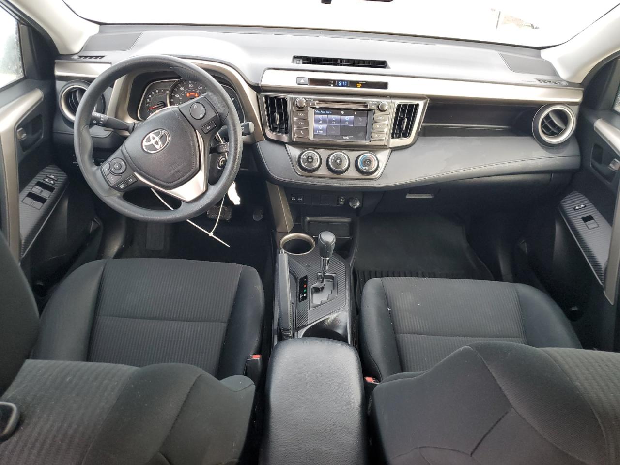 2015 Toyota RAV 4 - Image 8