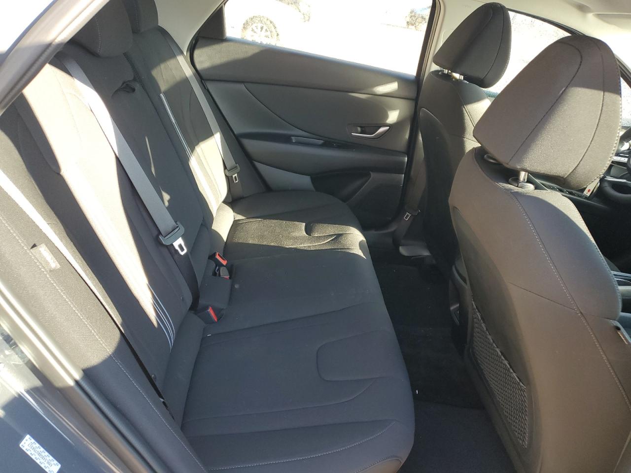 2024 Hyundai Elantra - Image 11