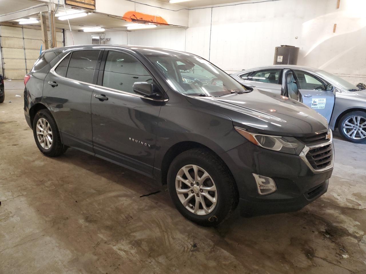 2020 Chevrolet Equinox - Image 4