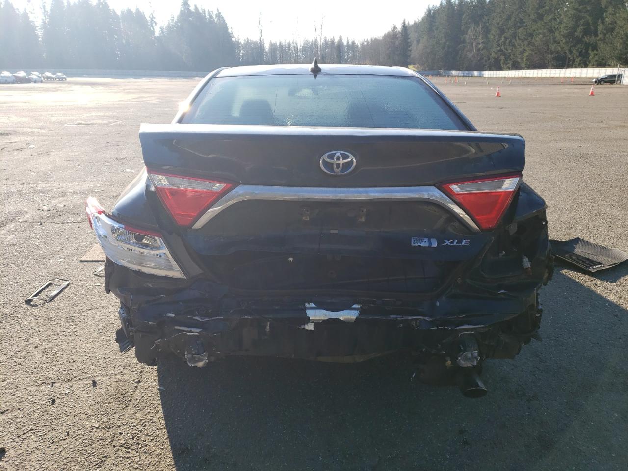 2016 Toyota Camry - Image 6