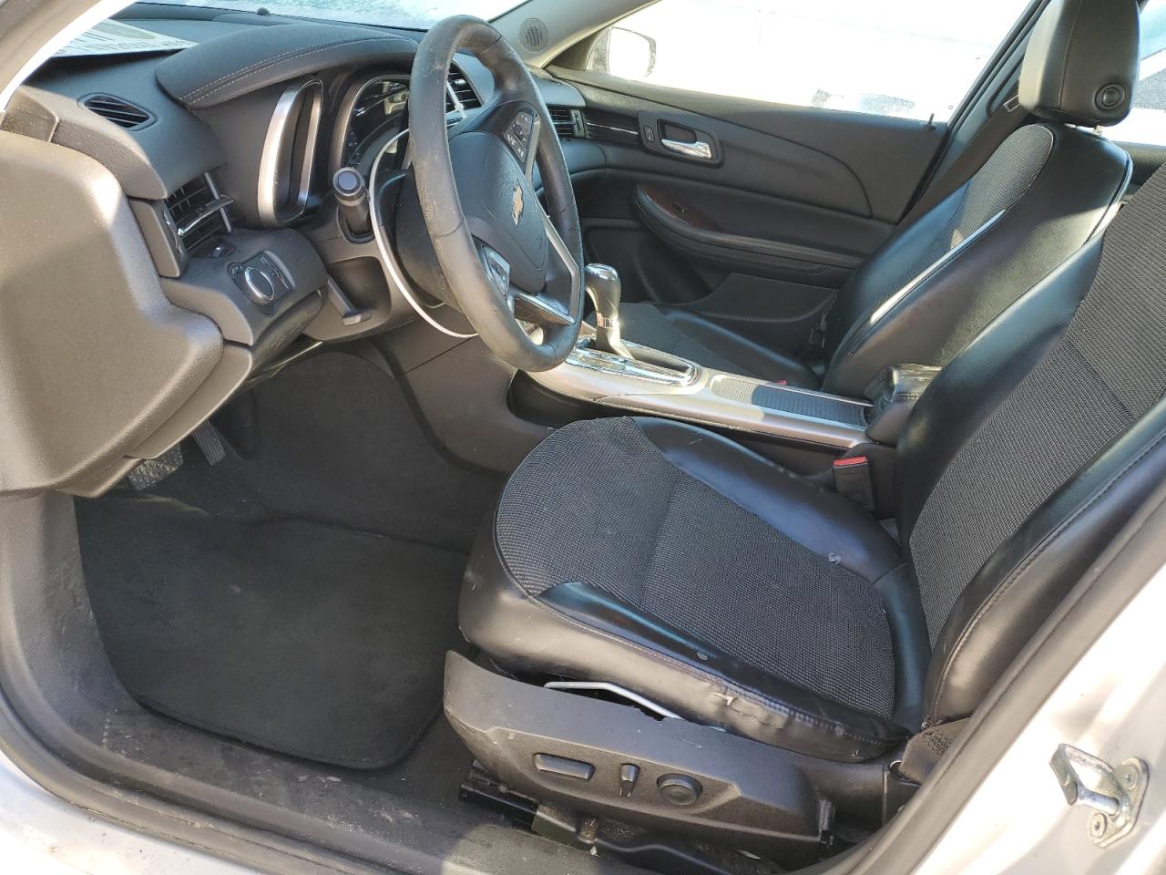 2013 Chevrolet Malibu - Image 7