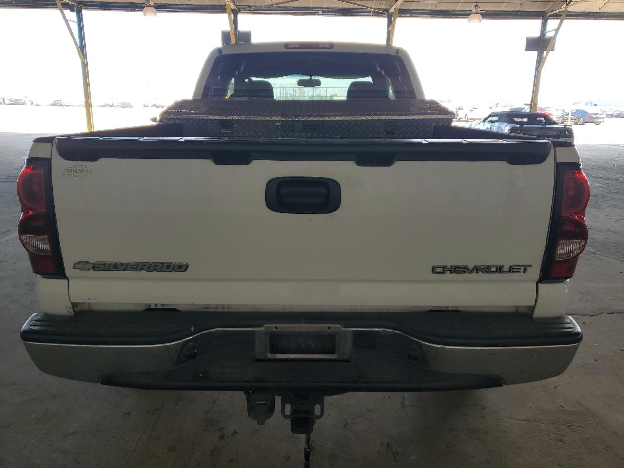 2004 Chevrolet Silverado - Image 6