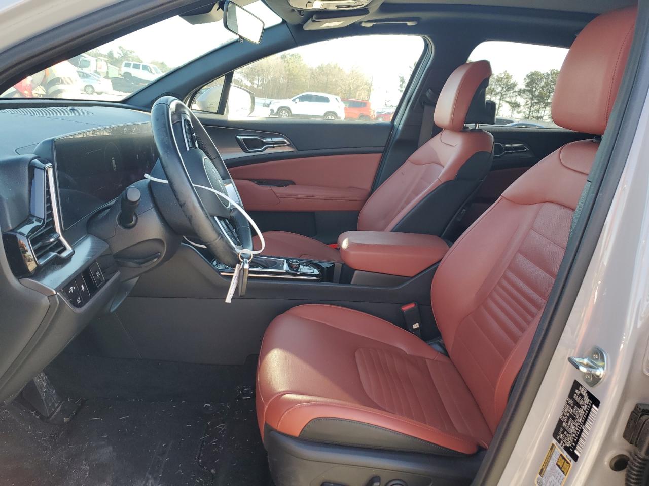 2023 Kia Sportage - Image 7