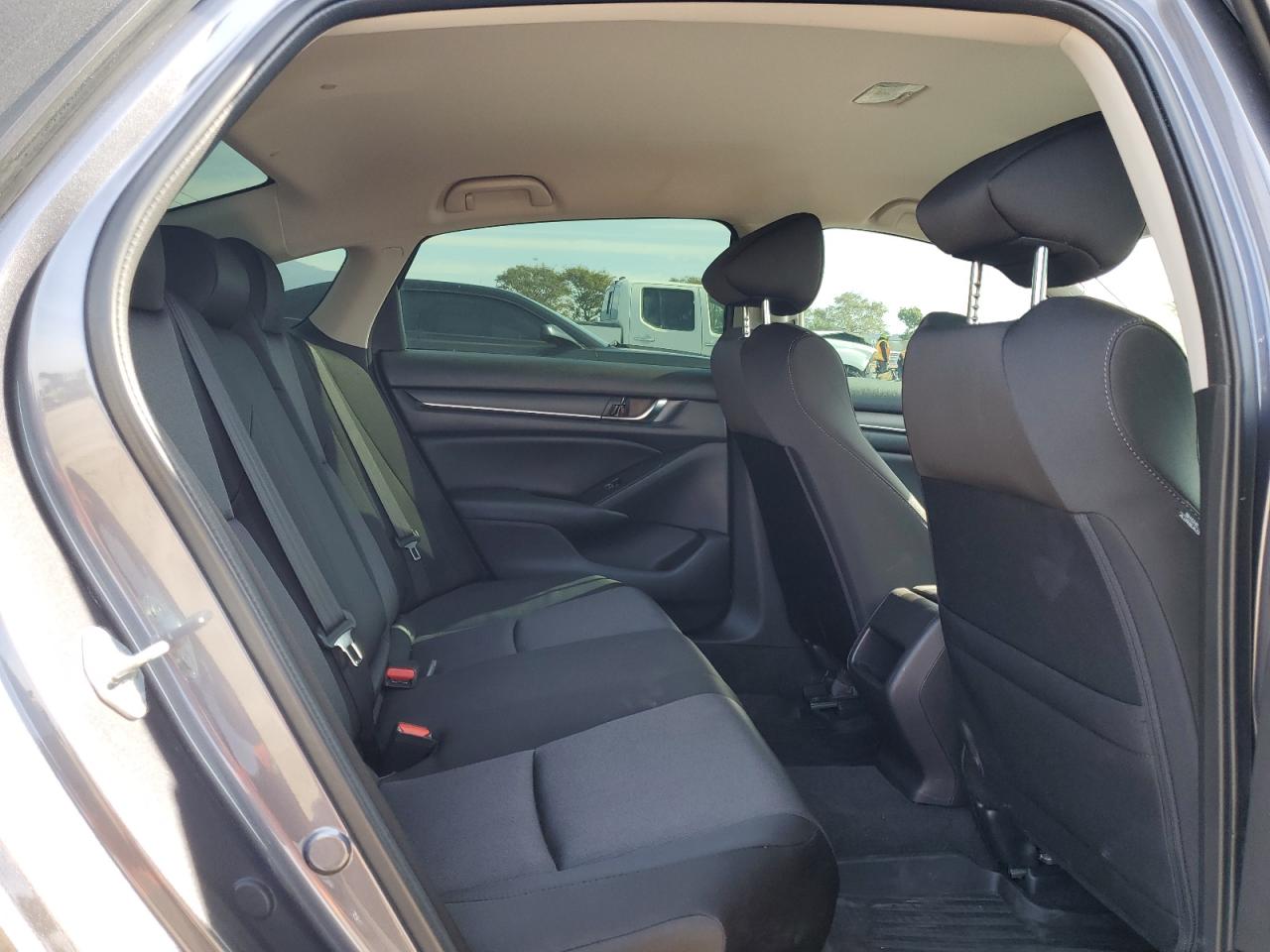 2022 Honda Accord - Image 10