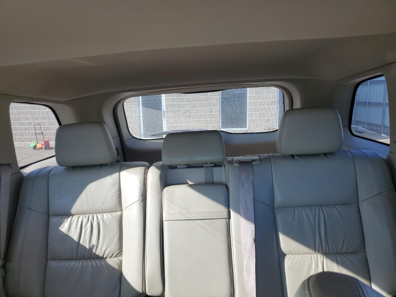 2015 Jeep Grand Cherokee - Image 10