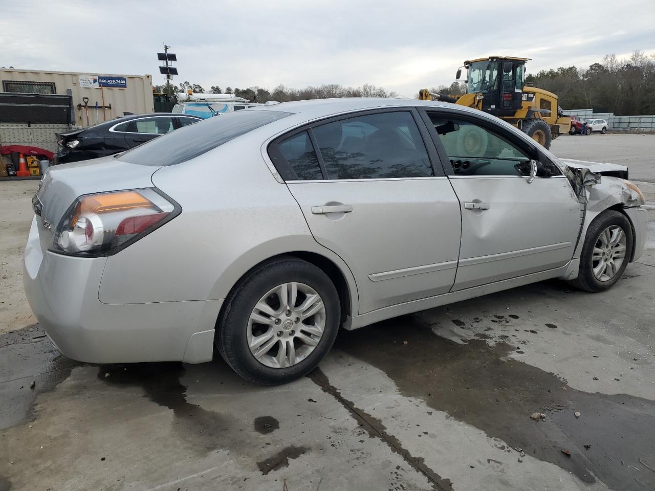 2010 Nissan Altima - Image 3