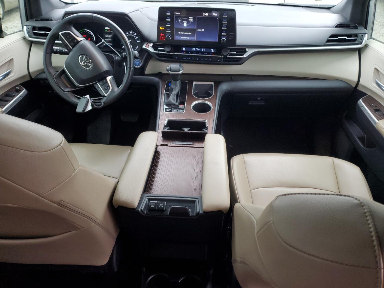 2021 Toyota Sienna - Image 8