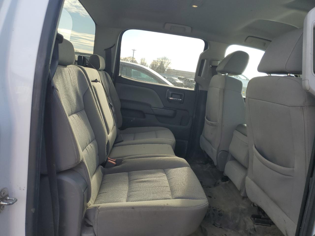 2019 Chevrolet Silverado - Image 10