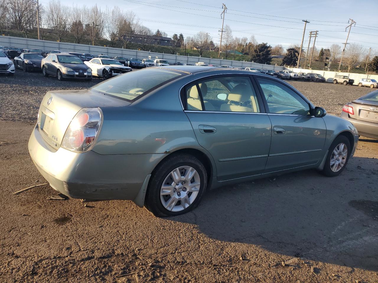 2006 Nissan Altima - Image 3