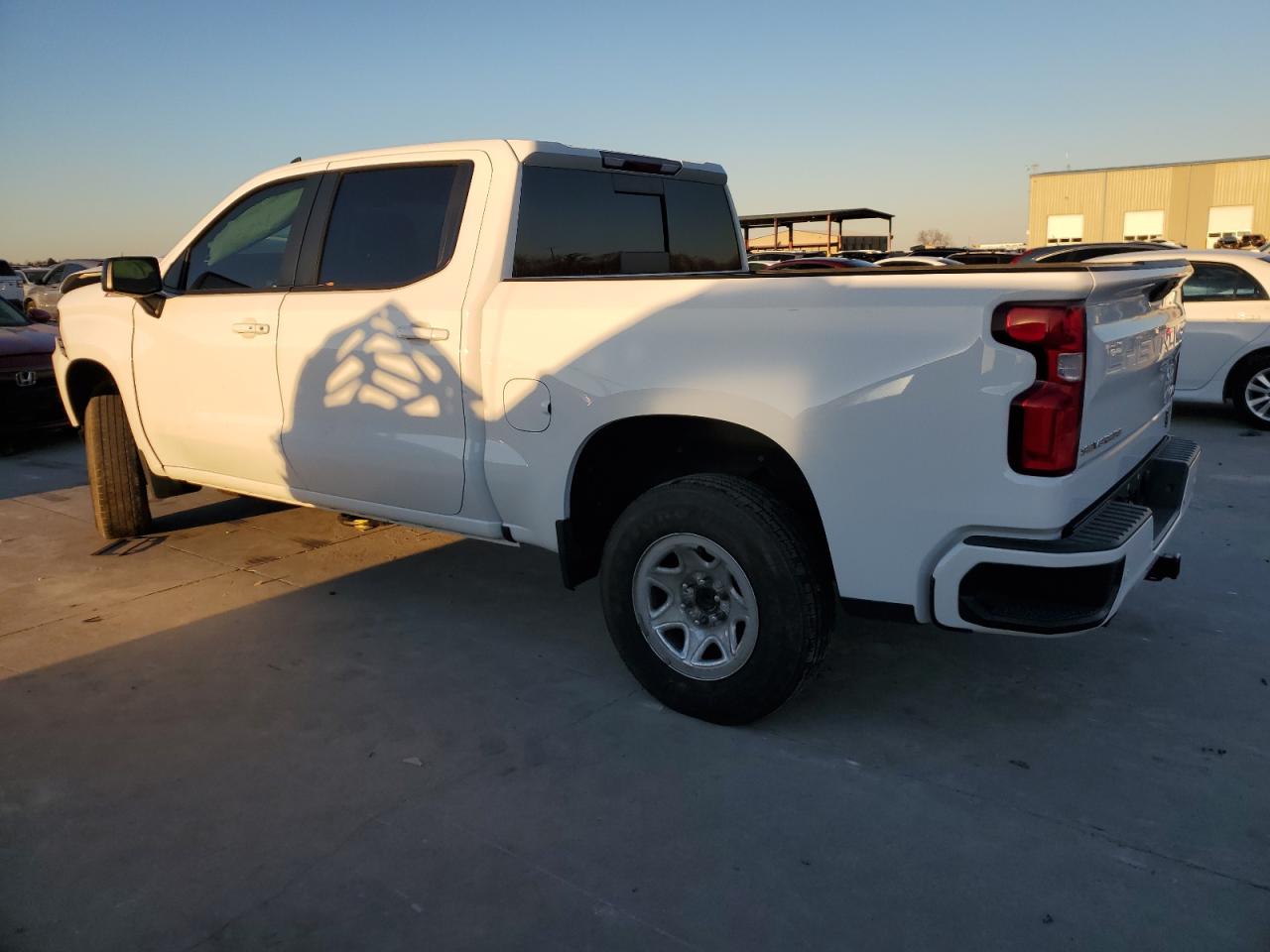 2021 Chevrolet Silverado - Image 2