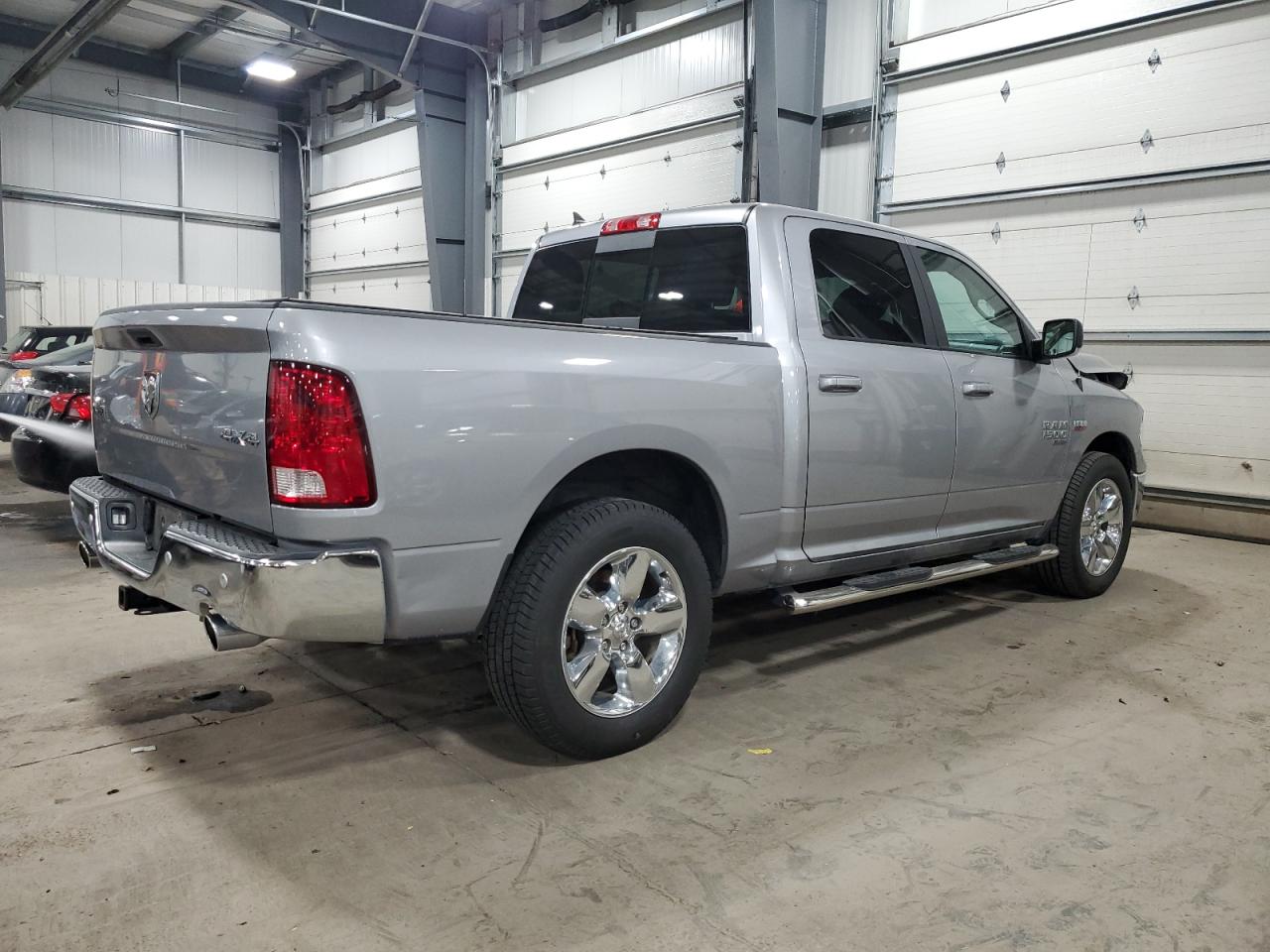 2019 RAM 1500 - Image 3