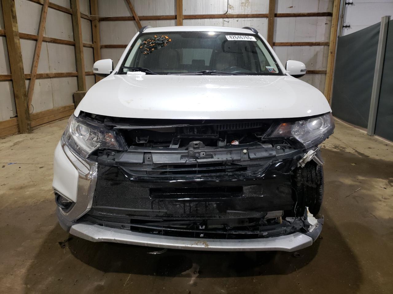 2016 Mitsubishi Outlander - Image 5