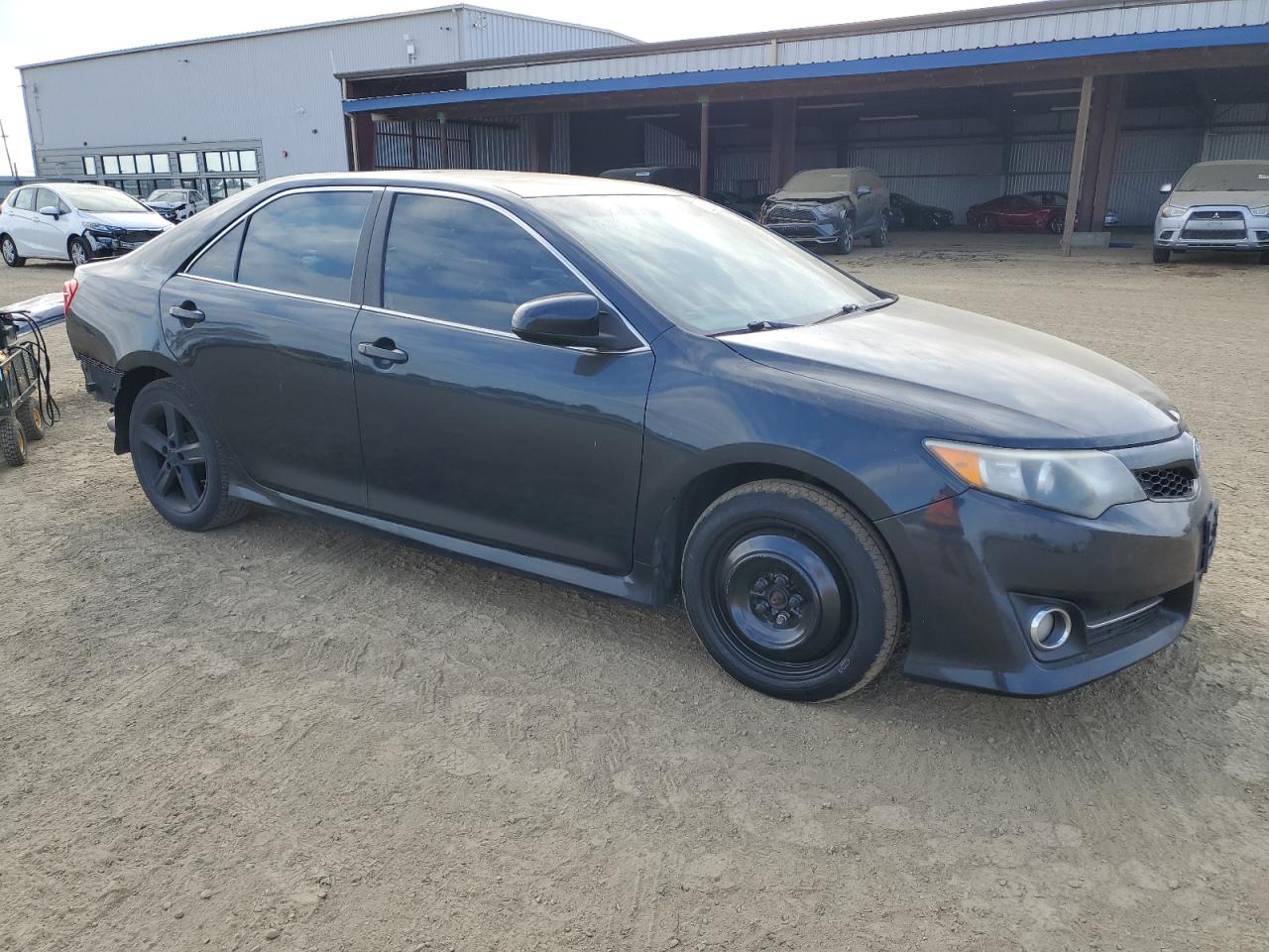 2013 Toyota Camry - Image 4