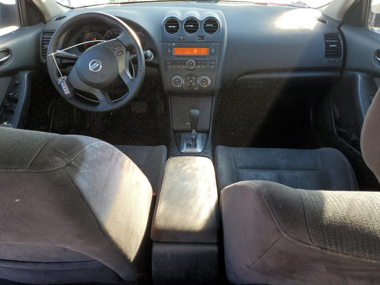 2011 Nissan Altima - Image 8