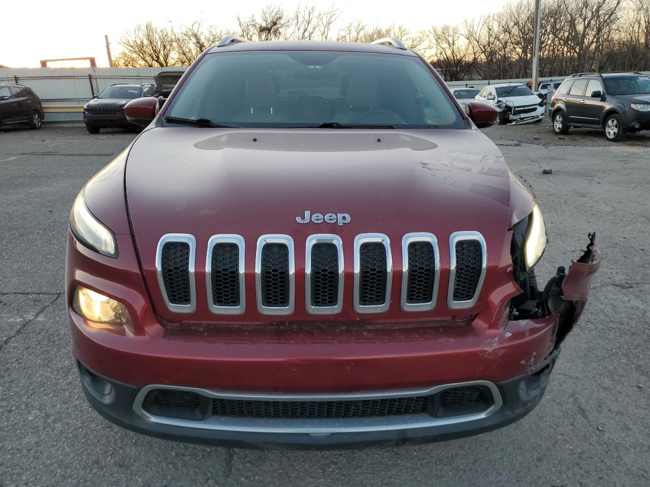 2016 Jeep Grand Cherokee - Image 5