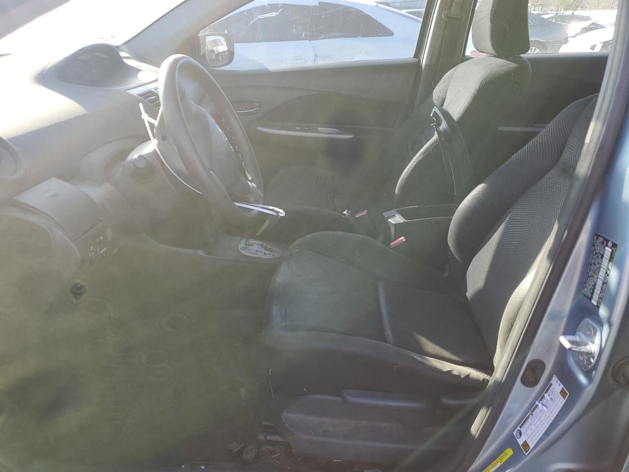 2009 Toyota Yaris - Image 7
