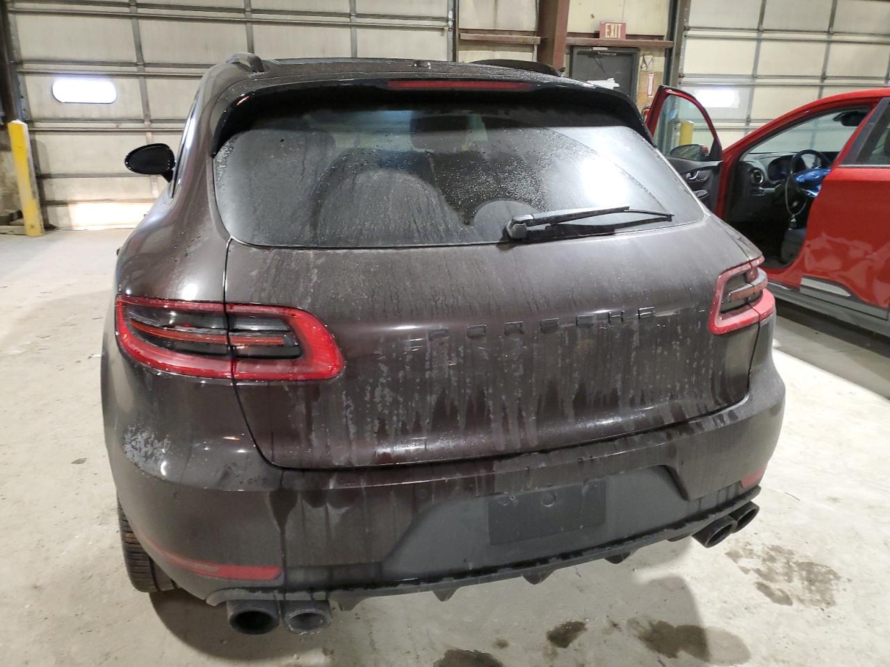 2018 Porsche Macan - Image 6