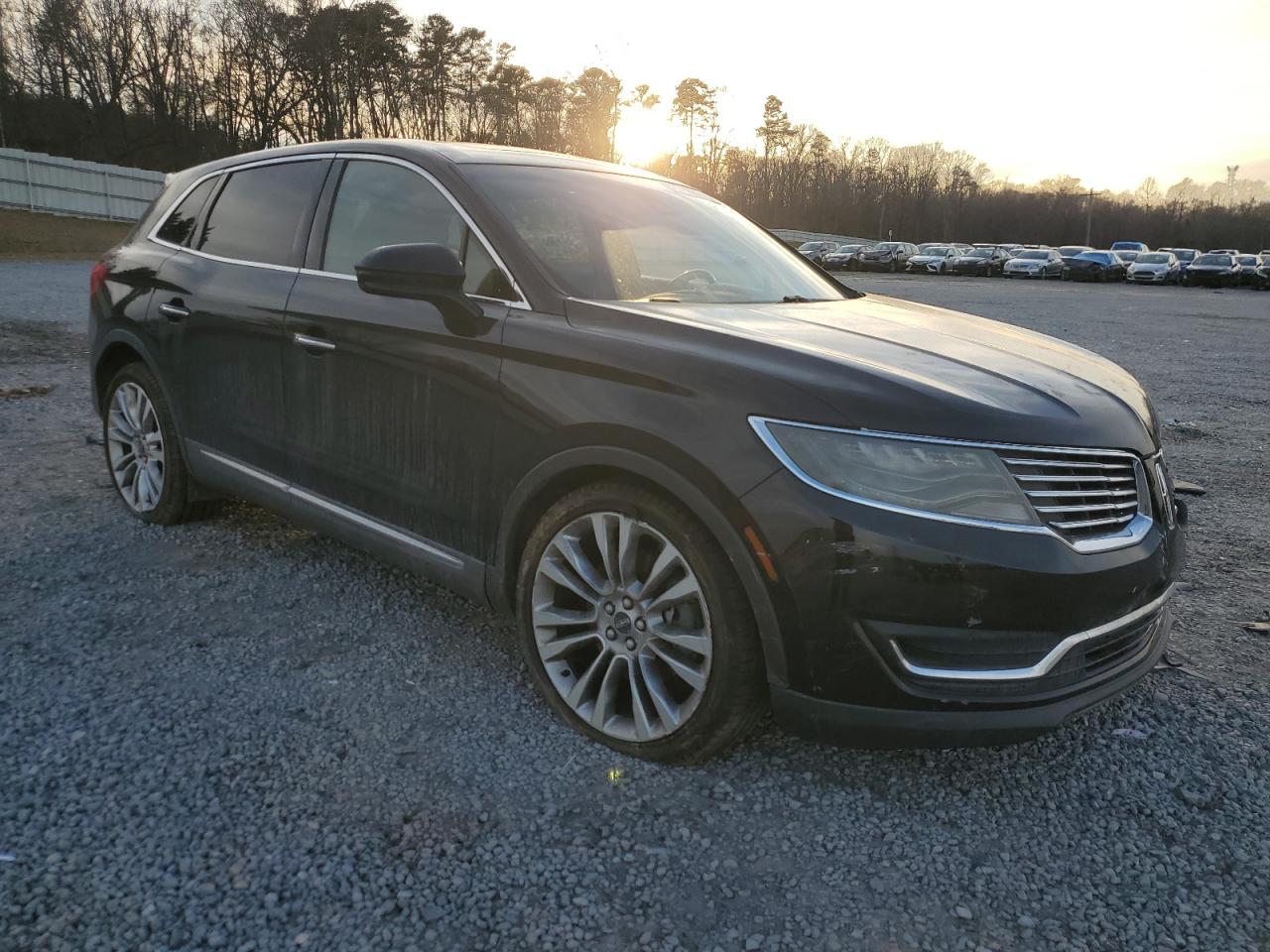 2016 Lincoln MKX - Image 4