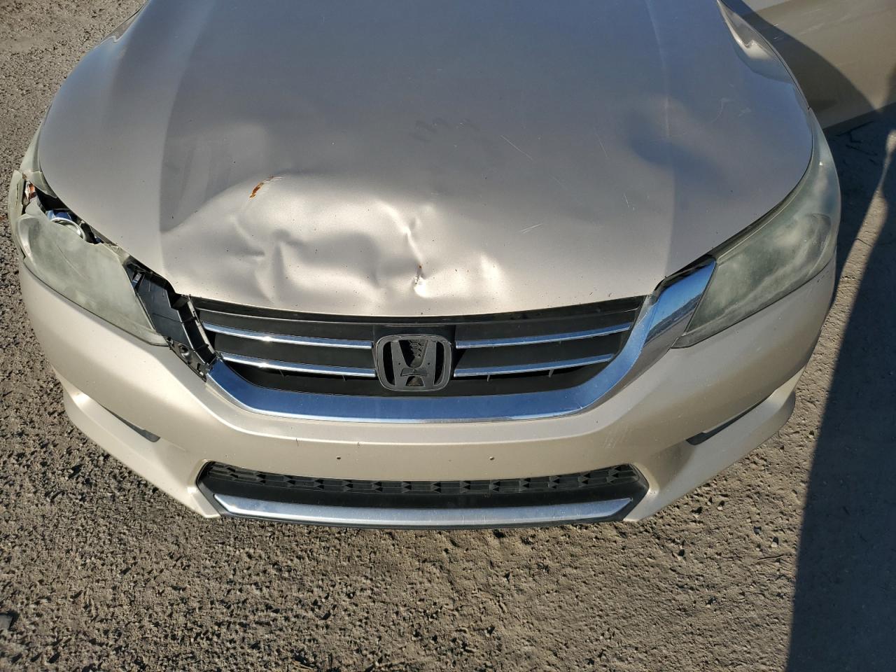 2013 Honda Accord - Image 12