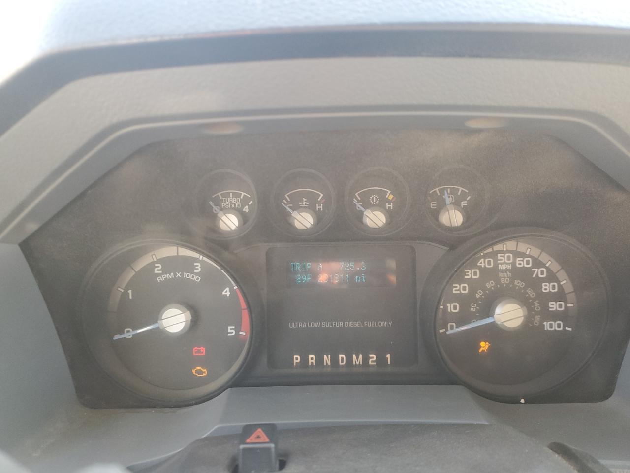 2015 Ford F350 - Image 9