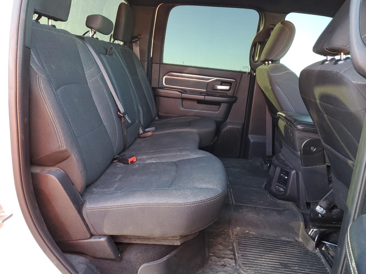 2021 RAM 3500 - Image 11