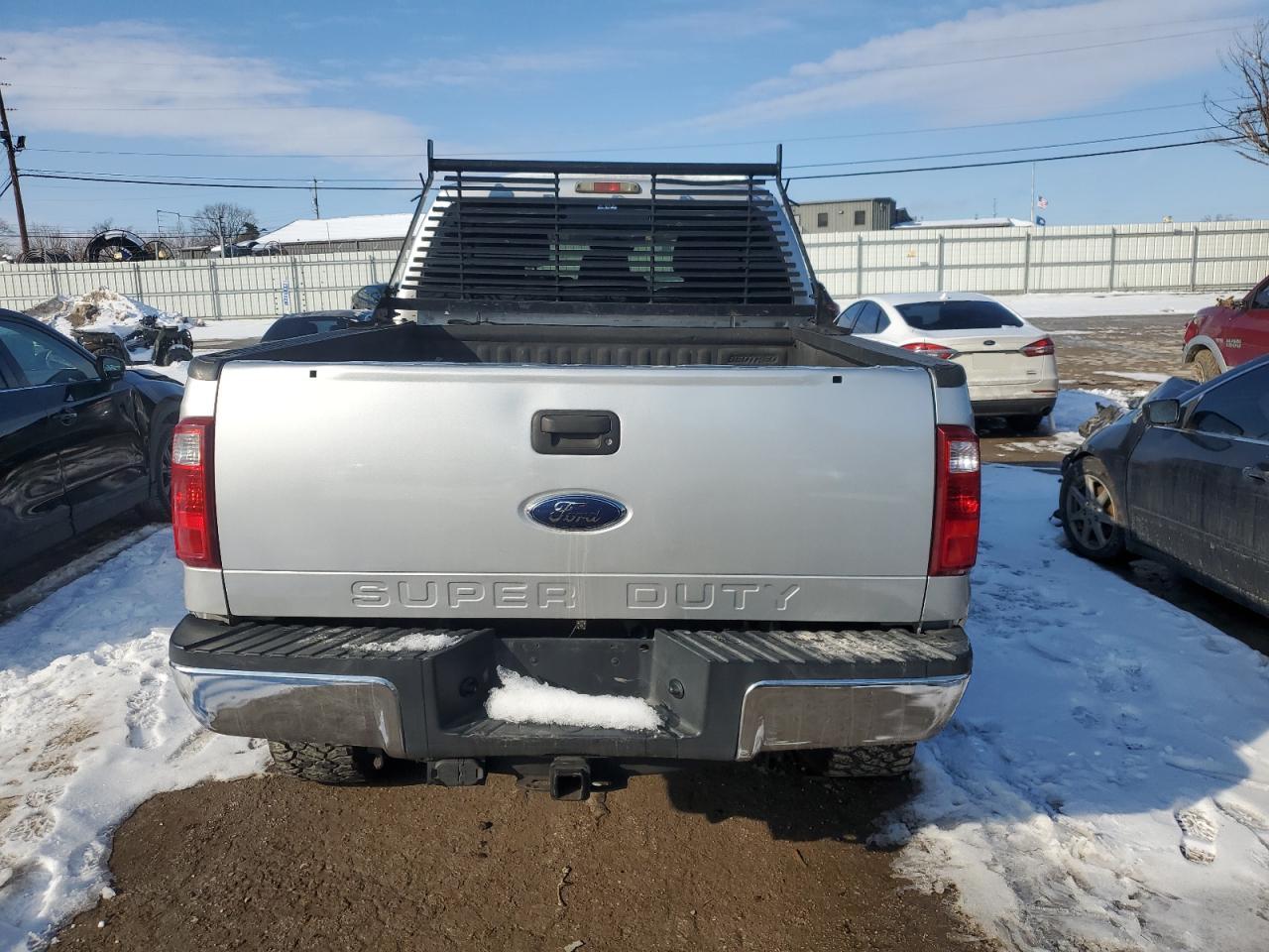 2011 Ford F250 - Image 6