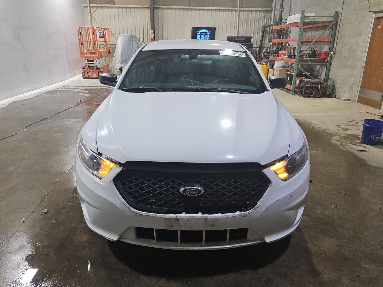 2016 Ford Taurus - Image 5
