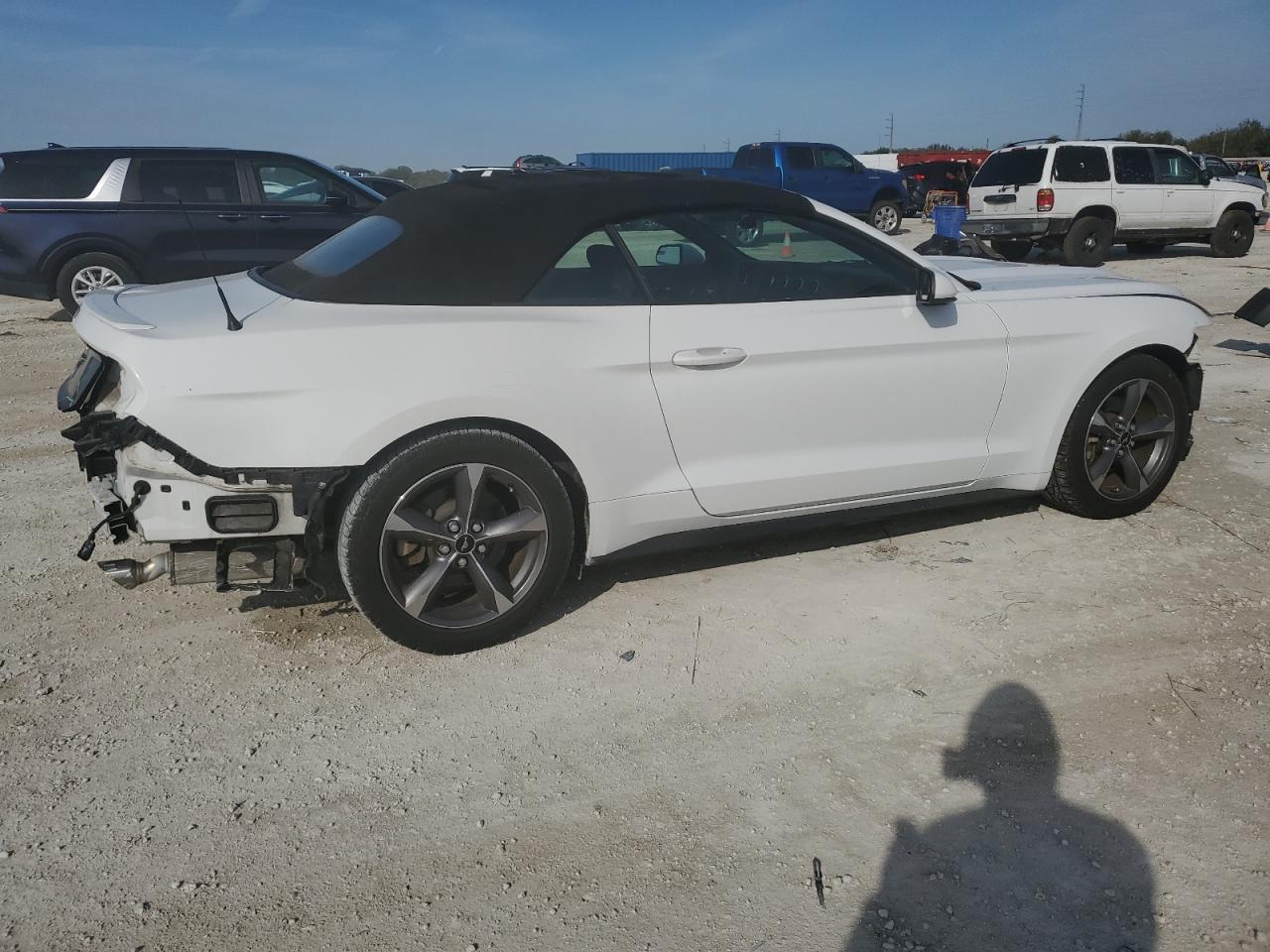 2015 Ford Mustang - Image 3