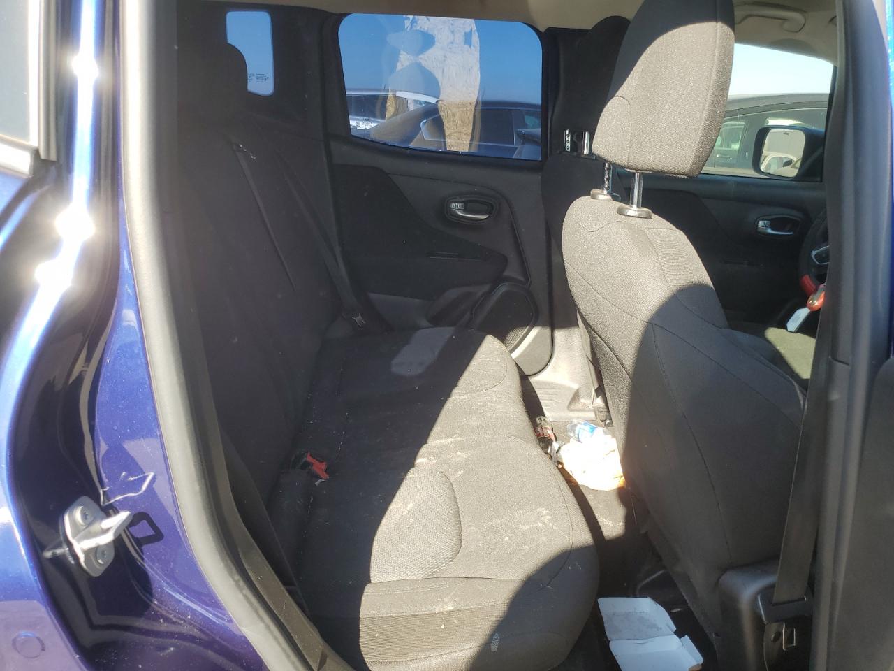2019 Jeep Renegade - Image 10