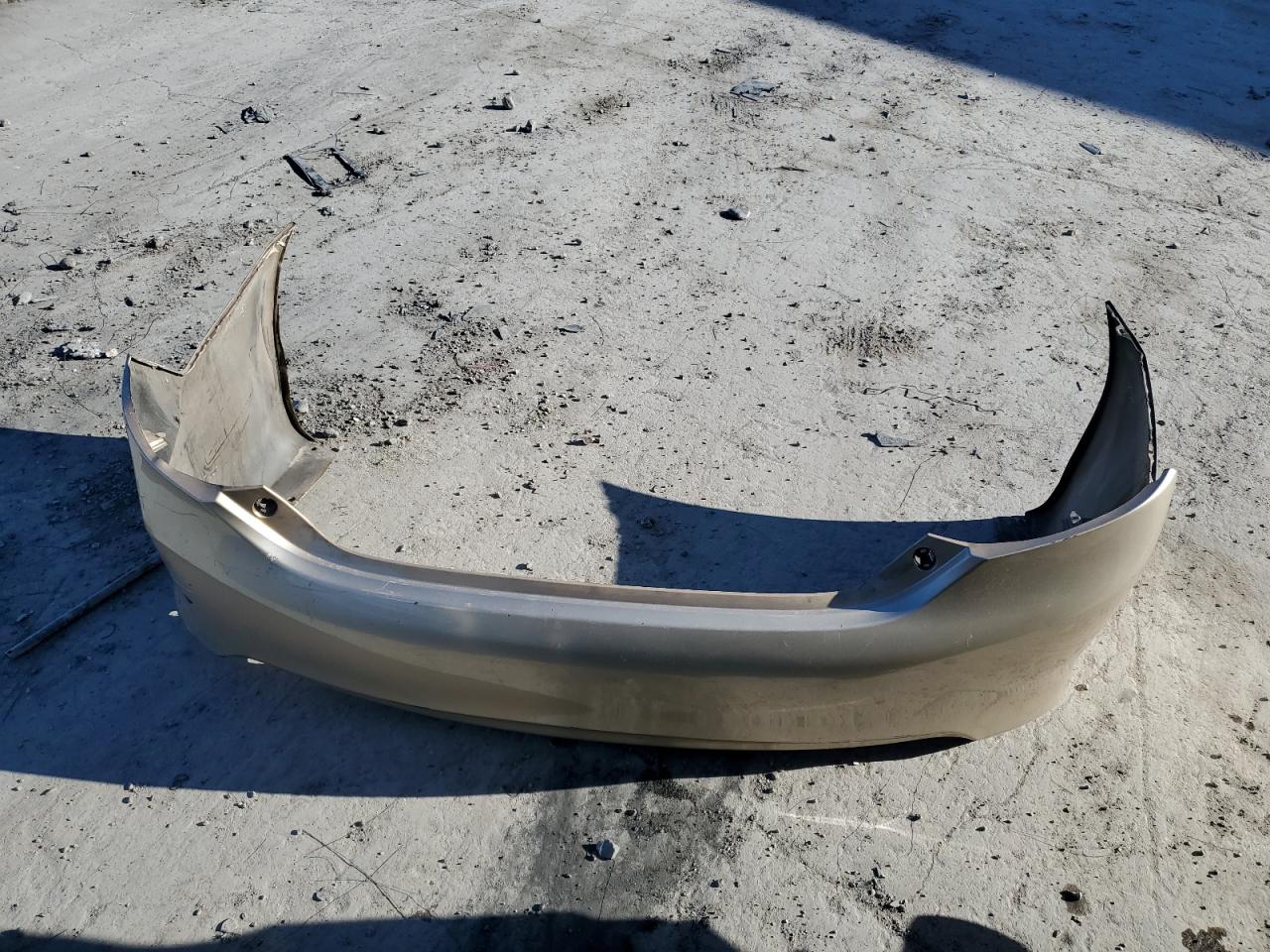 2012 Toyota Camry - Image 12