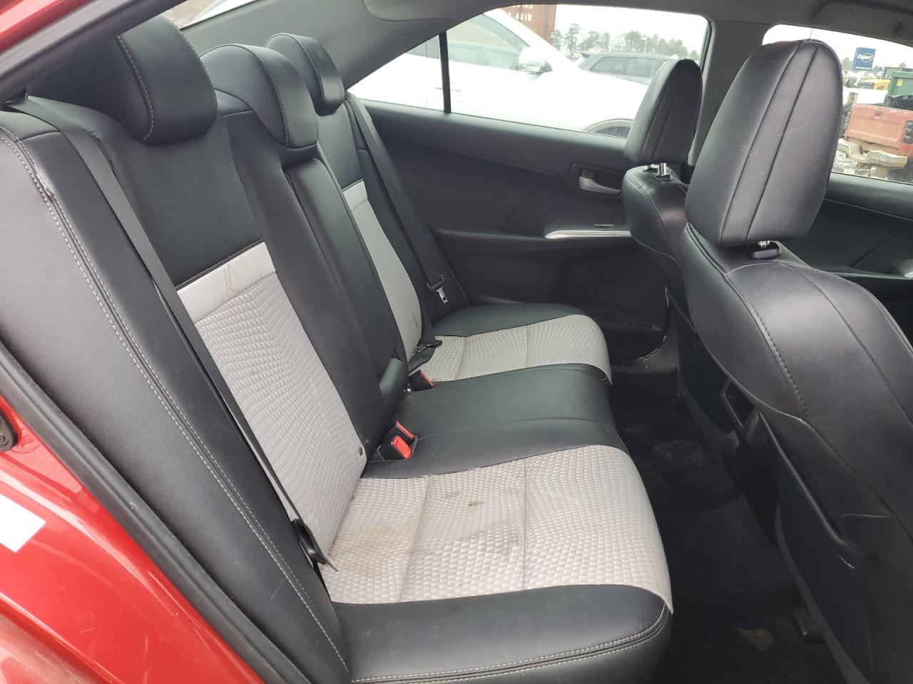 2014 Toyota Camry - Image 10