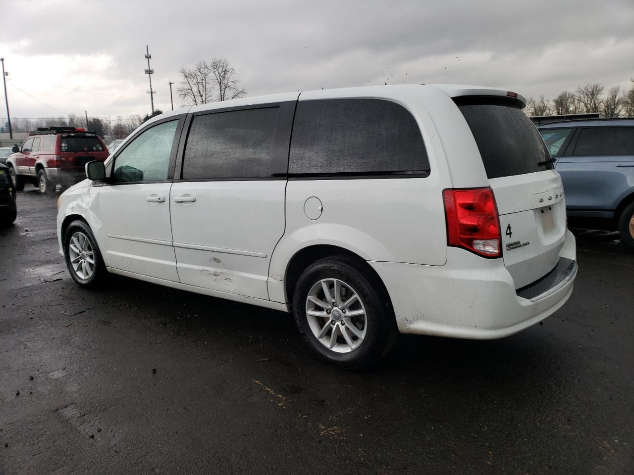 2014 Dodge Caravan - Image 2