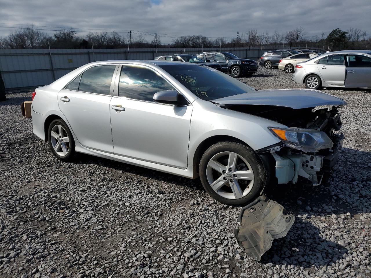 VIN 4T1BF1FK4EU316163 2014 TOYOTA CAMRY no.4