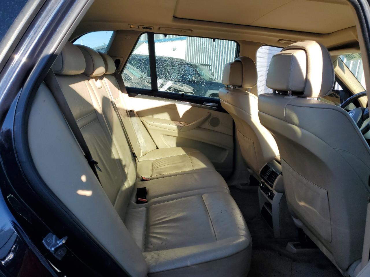 2010 BMW X5 - Image 11