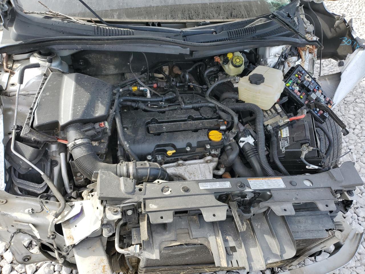 2012 Chevrolet Cruze - Image 12
