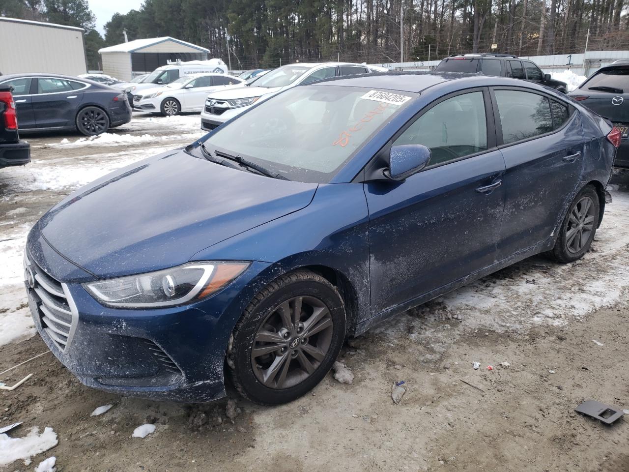 5NPD84LF9HH121805 2017 HYUNDAI ELANTRA - Image 1