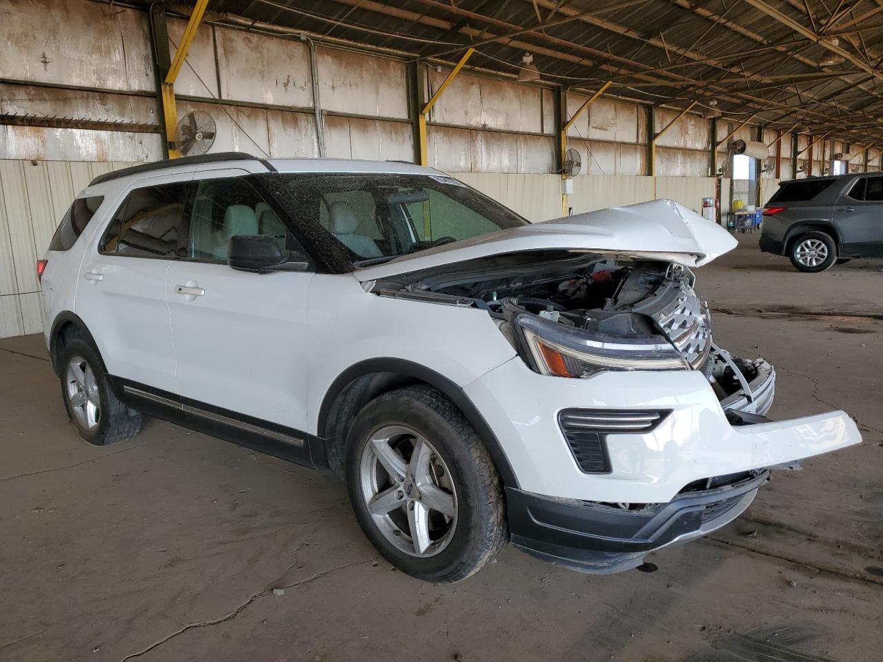 2019 Ford Explorer - Image 4