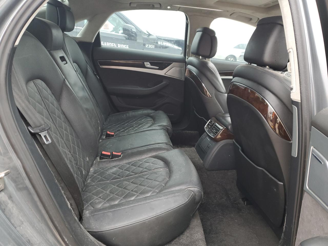 2014 Audi A8 - Image 10