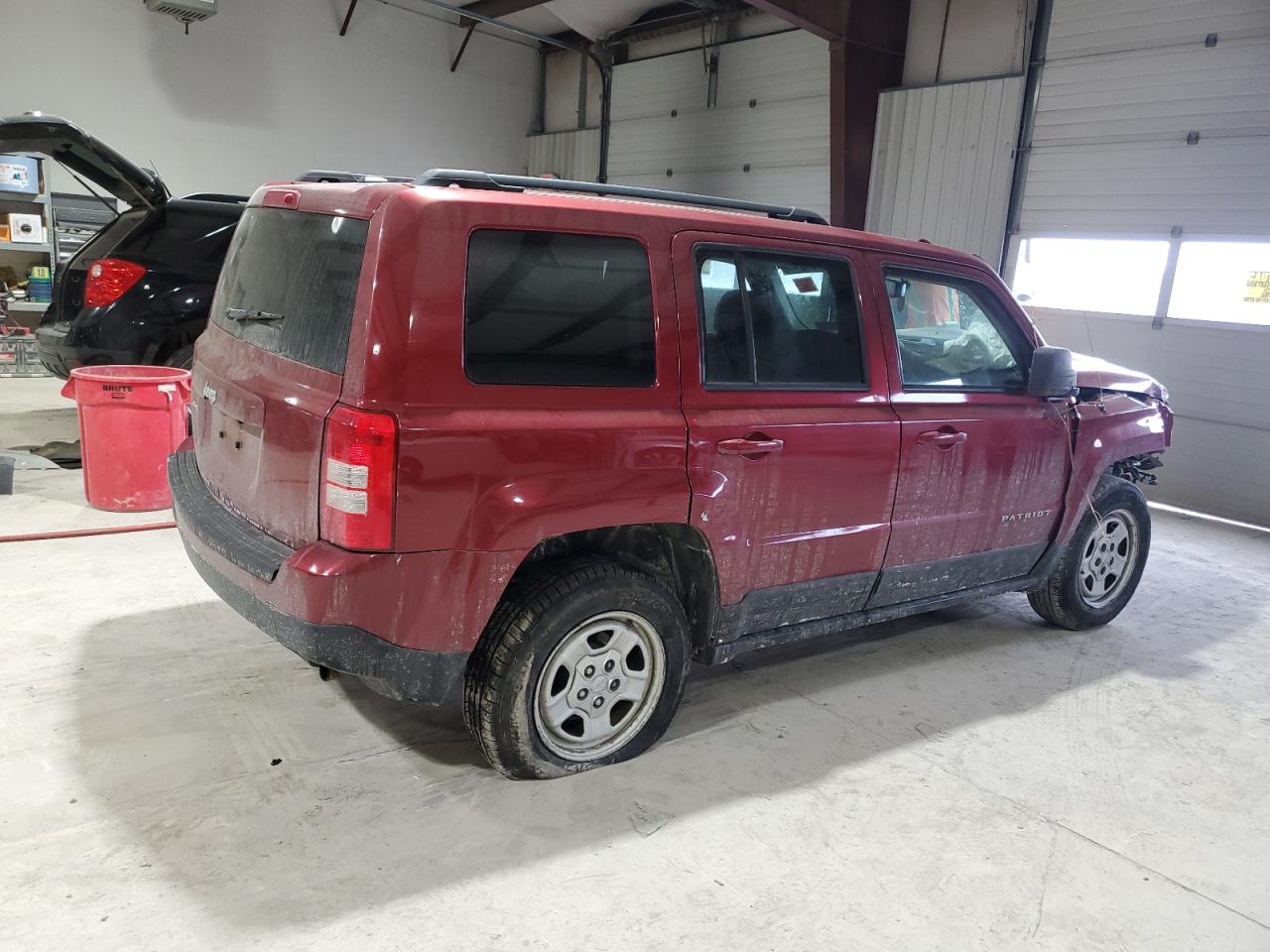 2016 Jeep Liberty (Patriot) - Image 3