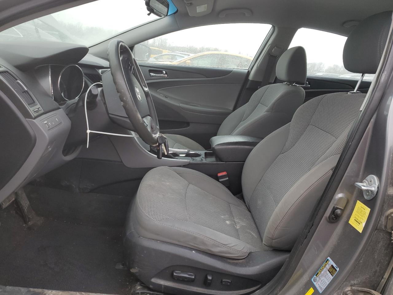 2014 Hyundai Sonata - Image 7
