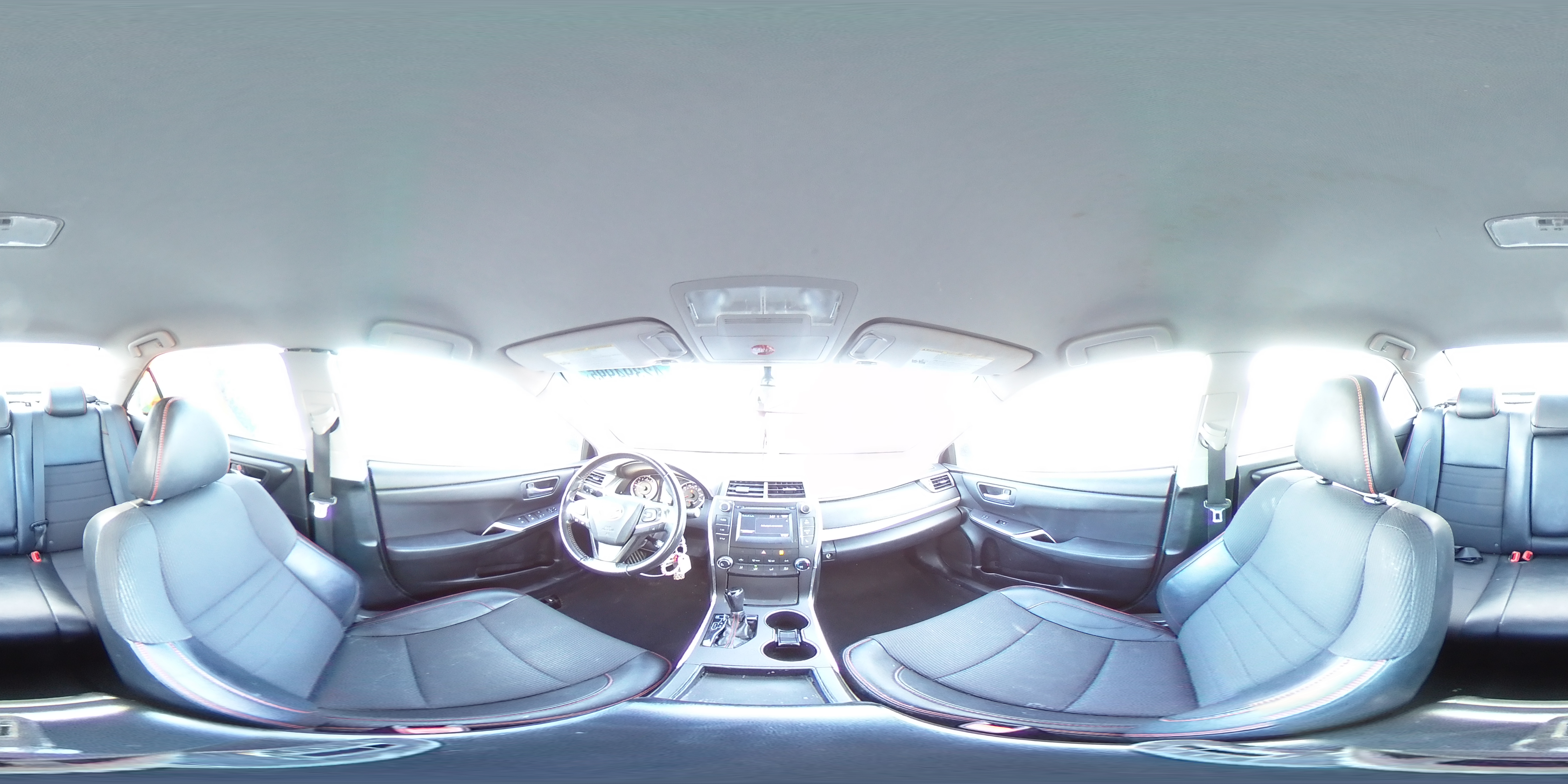 2016 Toyota Camry - Image 13