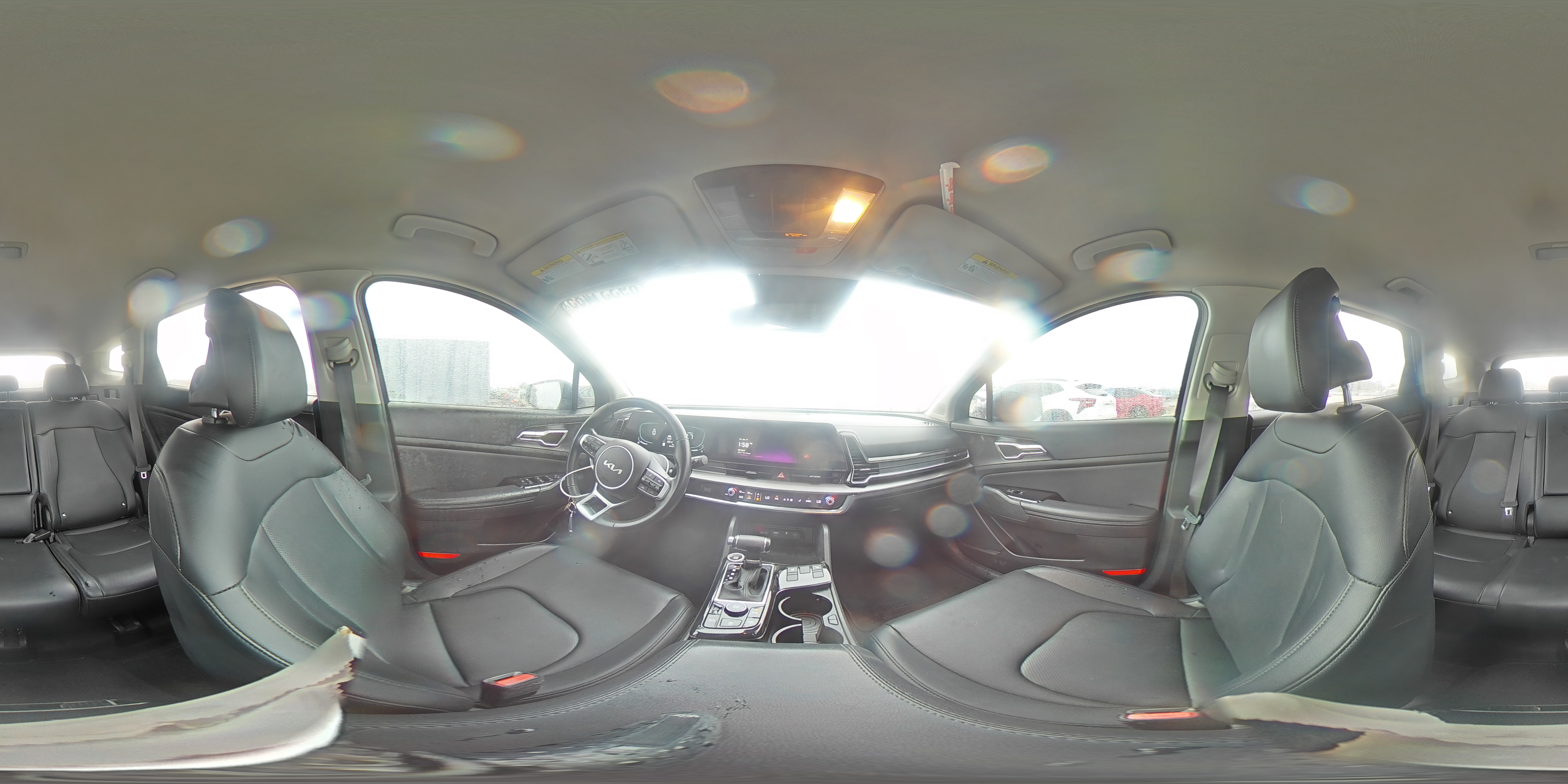 2023 Kia Sportage - Image 13