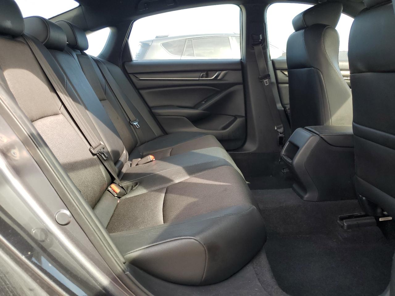 2020 Honda Accord - Image 10