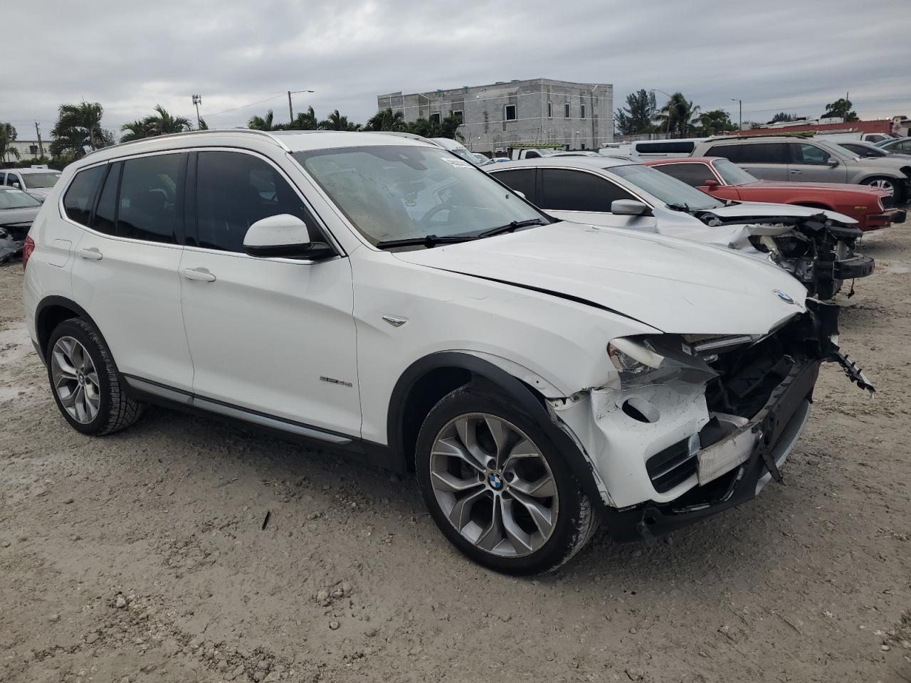 2017 BMW X3 - Image 4