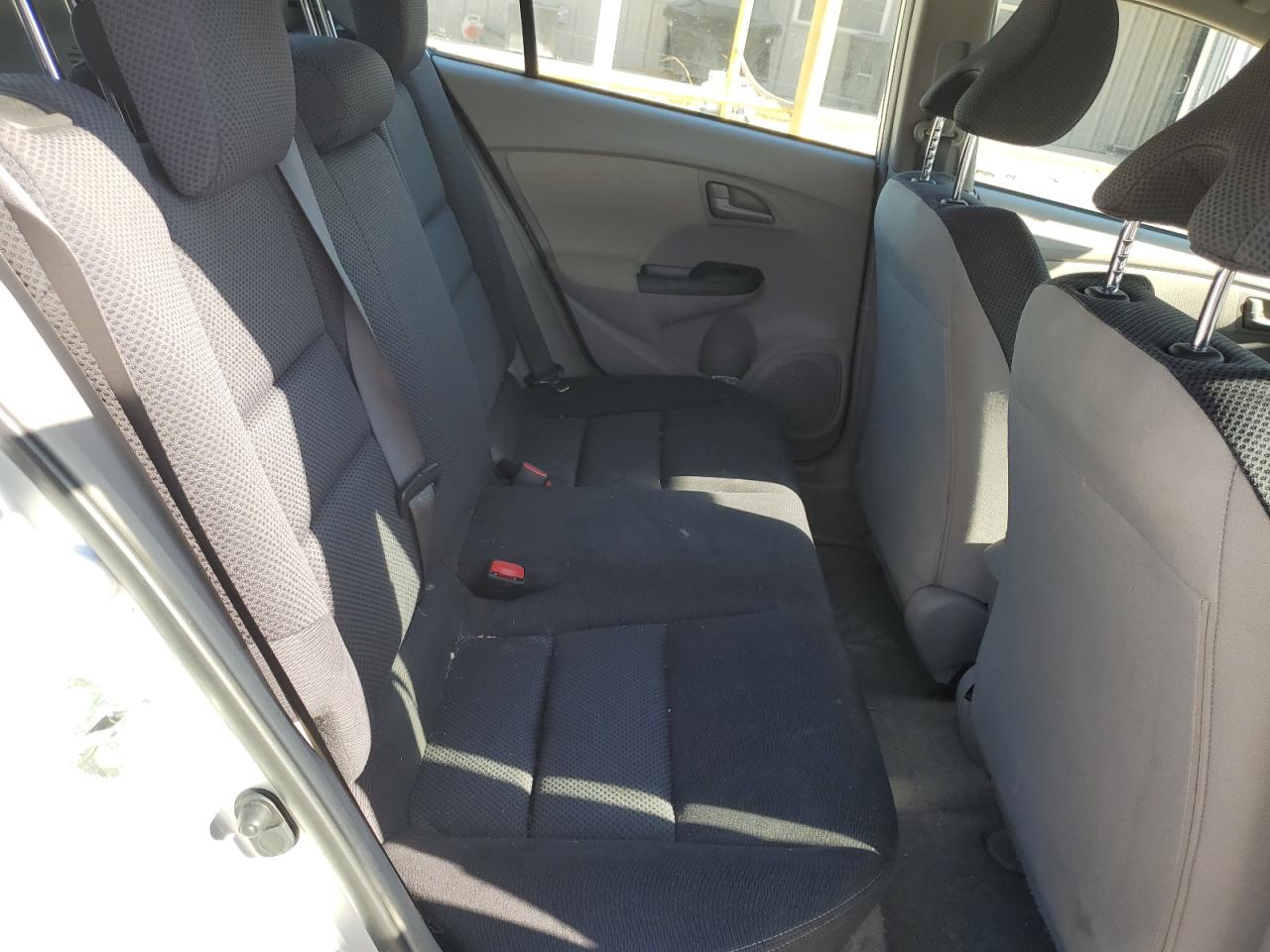 2011 Honda Insight - Image 10