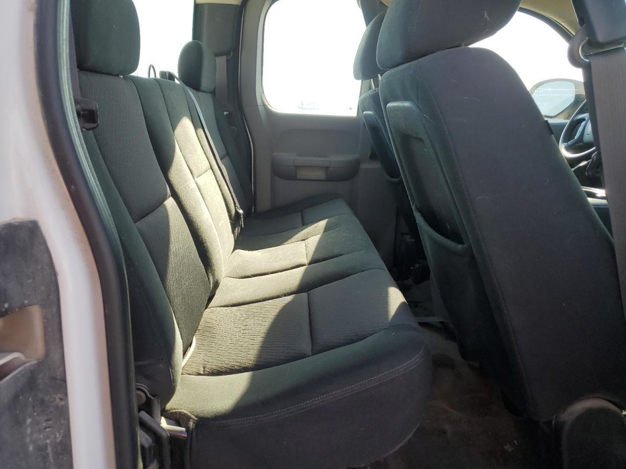 2011 Chevrolet Silverado K1500 VIN: 1GCRKPEAXBZ449373 Lot: 86532684