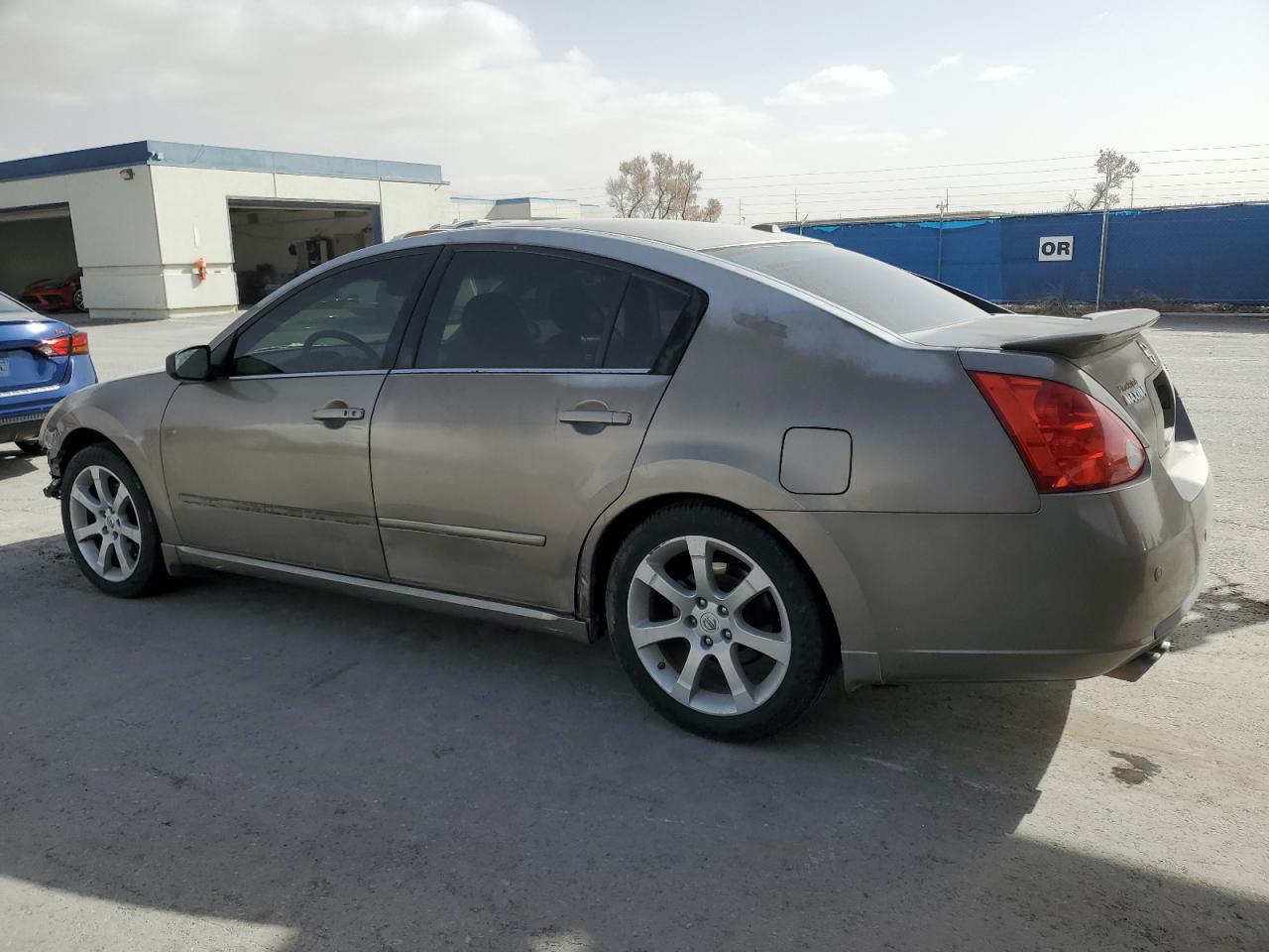 2008 Nissan Maxima - Image 2