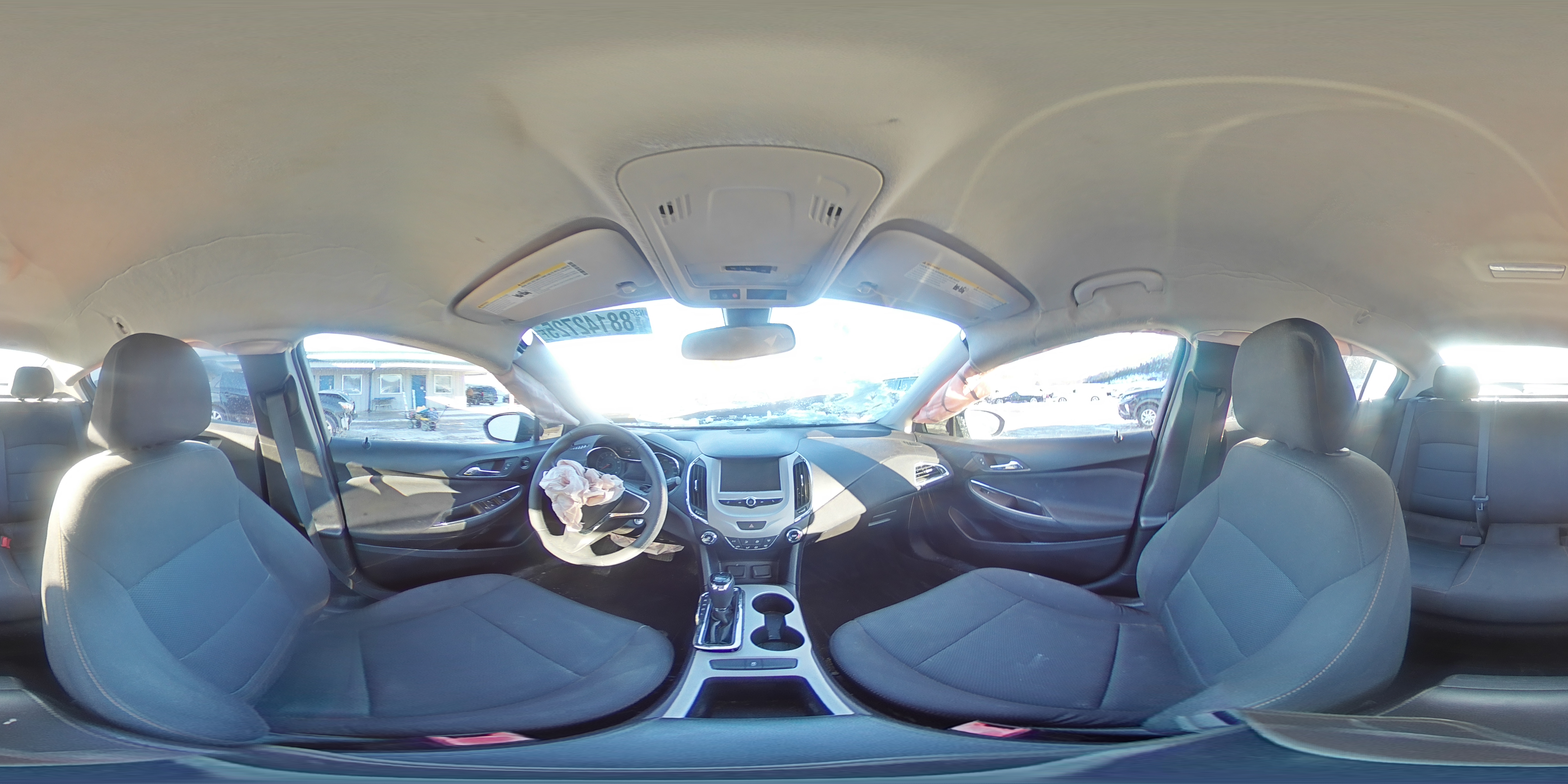 2018 Chevrolet Cruze - Image 12