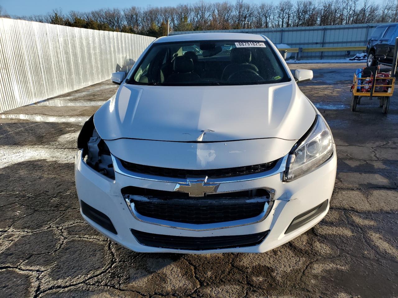 2016 Chevrolet Malibu - Image 5